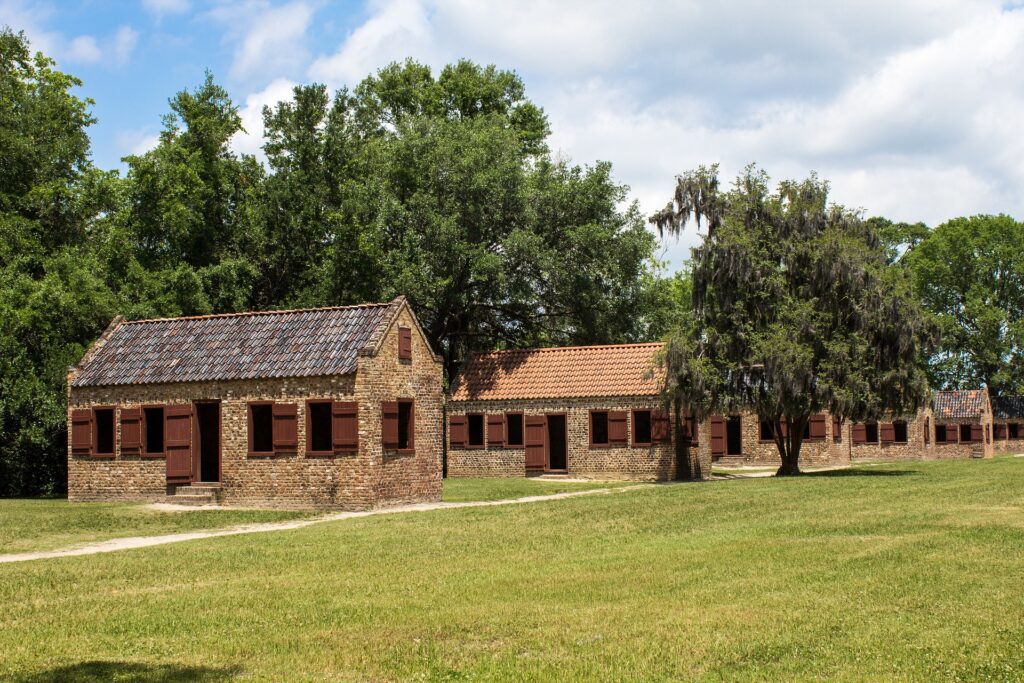multigenerational family weekend in Charleston, Boone Hall slave quarters