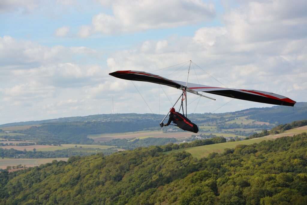 Chattanooga weekend getaway for families, hang gliding